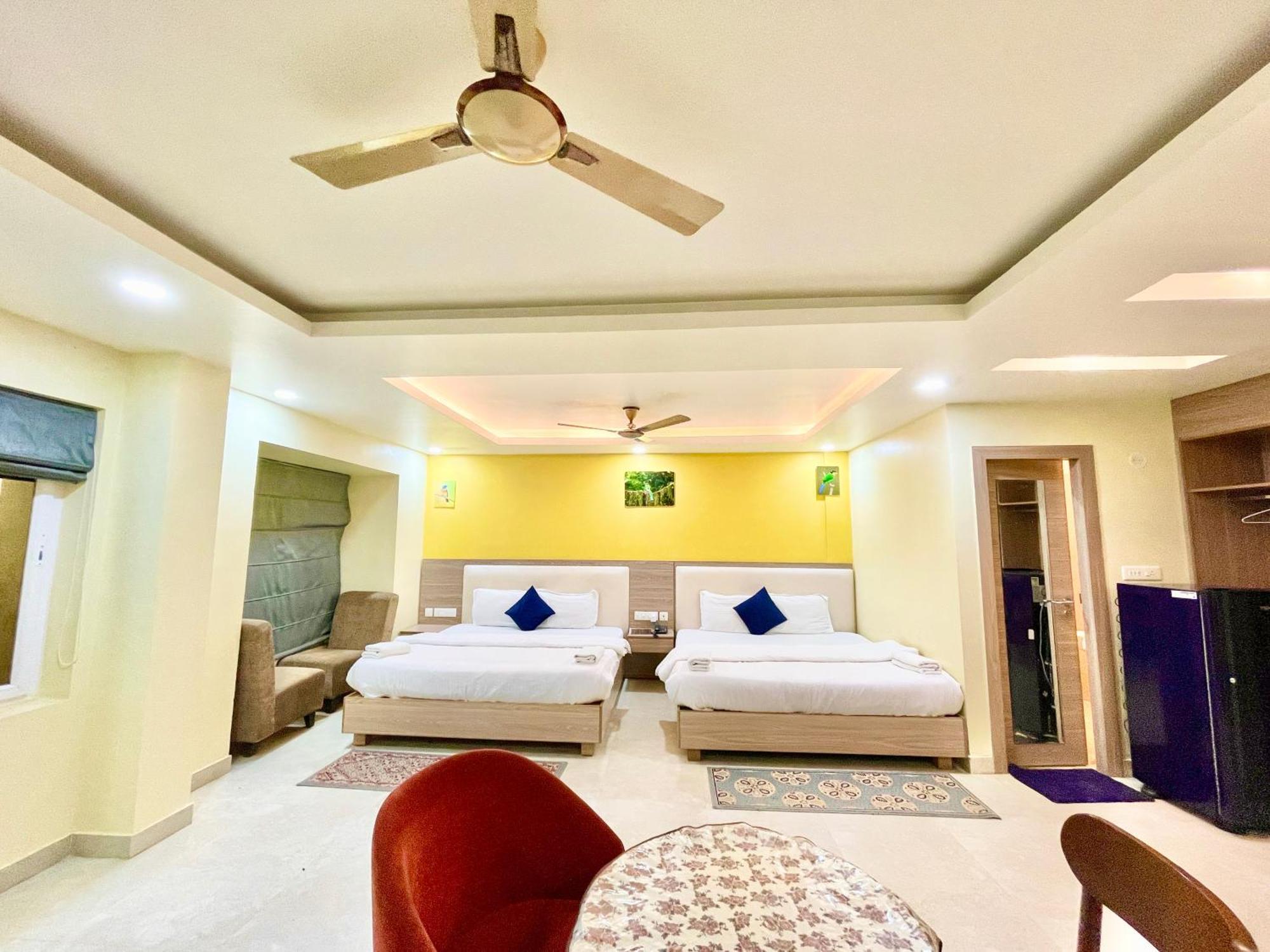 Hotel Rb International ! Puri Near-Sea-Beach-And-Temple Fully-Air-Conditioned-Hotel With-Lift-And-Card Payment Accepted-Parking-Facility, Best Hotel In Puri Exterior foto